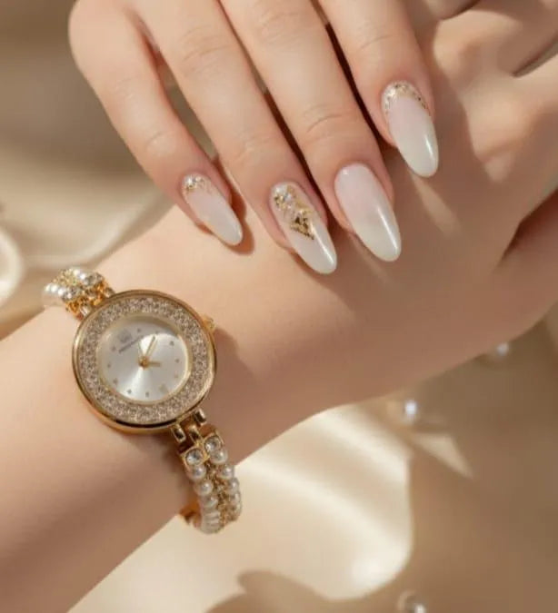 Chic Women's Quartz Watch