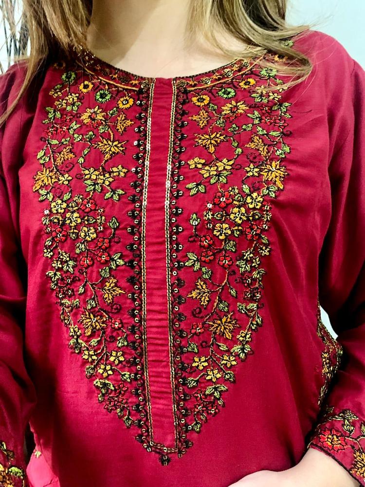 Linen Embroidered Suit in Red